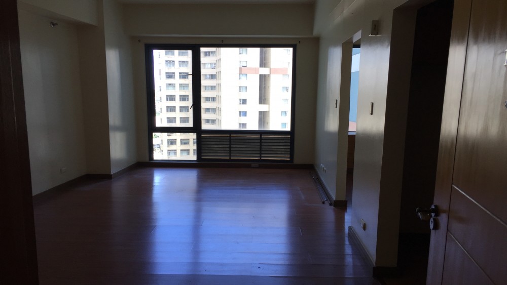 Eastwood Parkview 1 Unfurnished Studio Type Condo